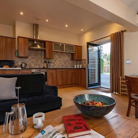 Lodge House - Windermere - Private Garden Экстерьер фото